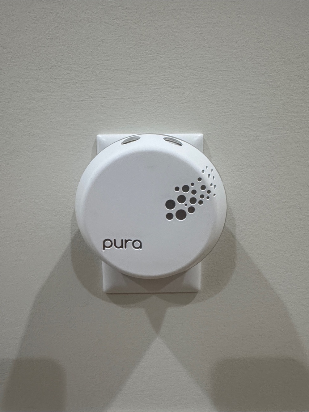 Pura diffuser
